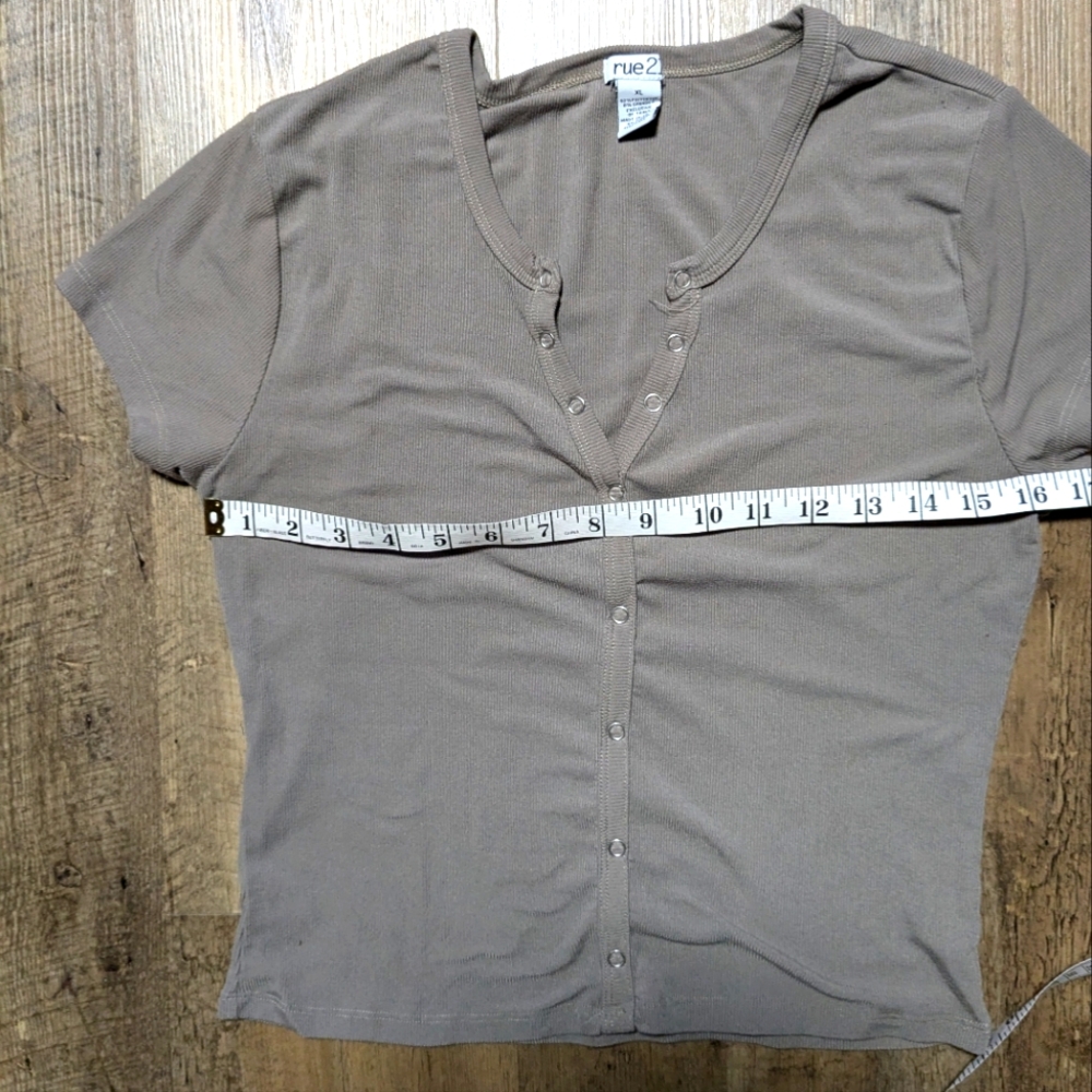 Rue21 top, size XL